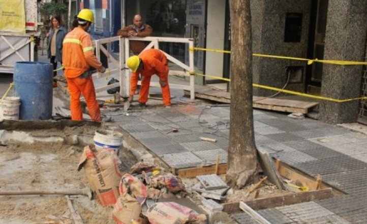 Pavimentación e iluminación en El Progreso